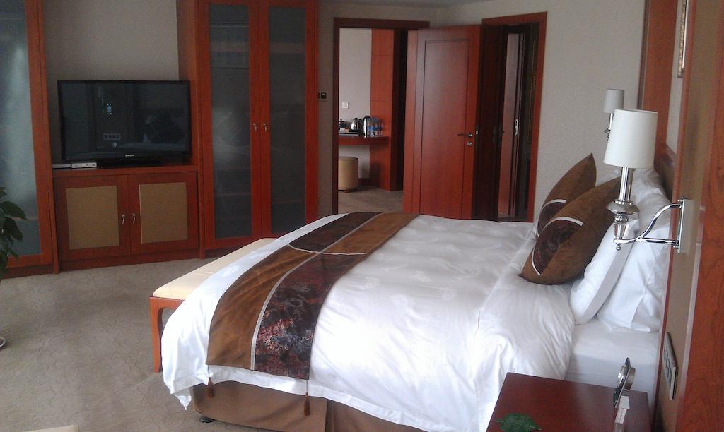 Xi'An Qu Jiang Yin Zuo Hotel Экстерьер фото